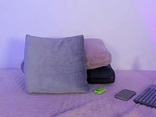 isabella-monroe webcam