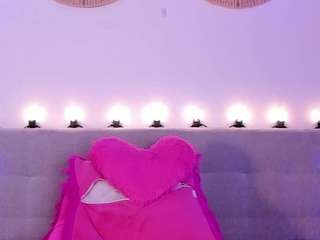 isabella-monroe's live room