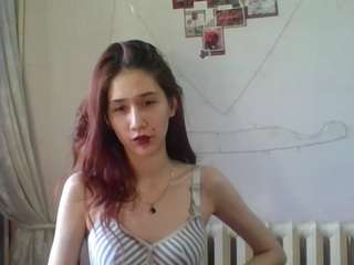 Live cam show with LilianPaschel