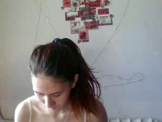 Live cam show with LilianPaschel