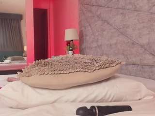 roussweet Live Webcam on CamSoda