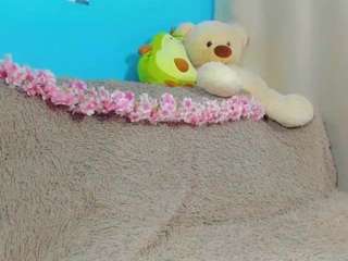 sell0n live webcam show