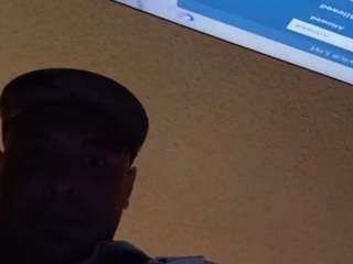 08justincred live cam