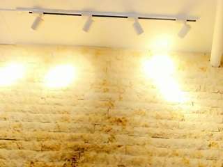Annie-Shine live cam preview