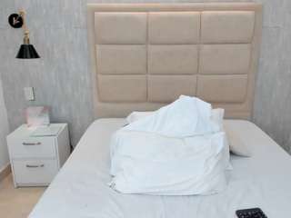 AriaaMoon live webcam show