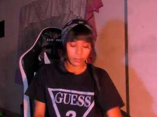 bad-girl-xxx's CamSoda show and profile