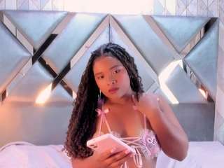 le modèle haileygrace est en webcam porno dans un show sur le site camsoda, il possède les tags suivants: amateur,role play,anal,full nudity,handjob,lingerie,moaning,naked,pov,public,sex toys,fingering,sexy,shaved pussy,smoking,spank,squirter,strip,striptease,teen (18+)