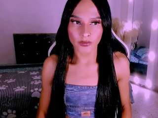 karoline-miss Sex Cam Show