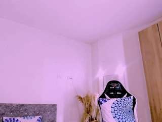 karoline-miss live webcam show