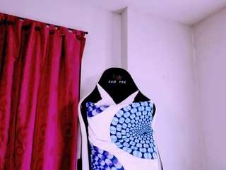 Karoline-miss