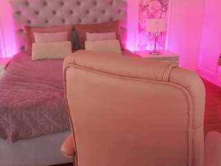 kissablekira Live Webcam on CamSoda