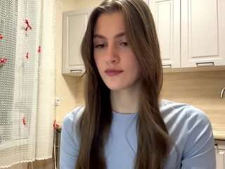 laruebartin live cam profile