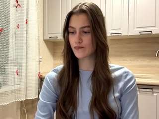 laruebartin live cam profile