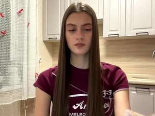 laruebartin live cam profile