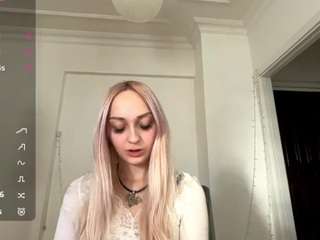 lynnettemckiver webcam