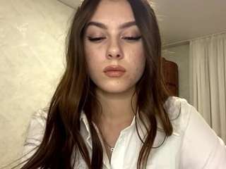 meridethhultquist live cam profile