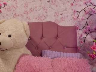 NaomiSweety live cam preview
