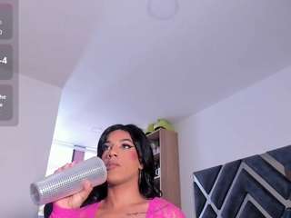 nicollealexandra