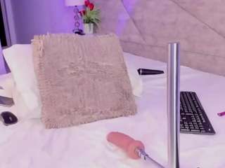 Live cam show with SaraRossi