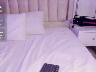 le modèle sararossi est en webcam porno dans un show sur le site camsoda, il possède les tags suivants: amateur,no smoking,fuck machine,anal,handjob,lingerie,lovense,nature,no drinking,orgasm,fingers,shaved pussy,skinny,spank,squirter,tattoos,tease,thin,toys,flashing