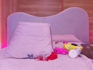 shaina-ad live cam profile