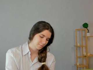 shelliskrebes's CamSoda show and profile