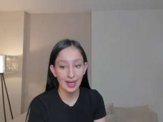 AmaraDivine live webcam show