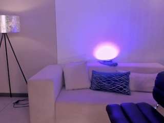 juliettemoreau Live Webcam on CamSoda