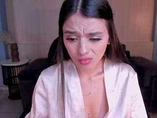 Live webcam model juliettemoreau on Soda Cams