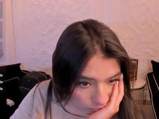 le modèle juliettemoreau est en webcam porno dans un show sur le site camsoda, il possède les tags suivants: ass bouncing,blowjob,cum in pussy,fingering,green eyes,no drinking,no smoking,skinny,solo show,teen 18,tittyfuck,young adult,hd