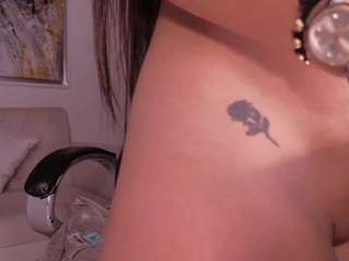 JulietteMoreau live webcam show