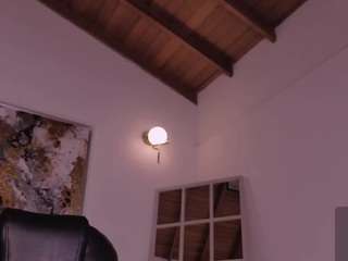 JulietteMoreau live webcam show