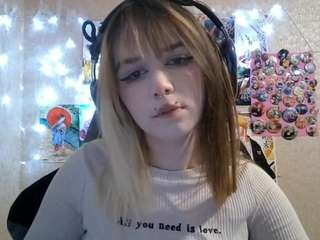 mechellebabineau live webcam show