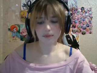 mechellebabineau live webcam show