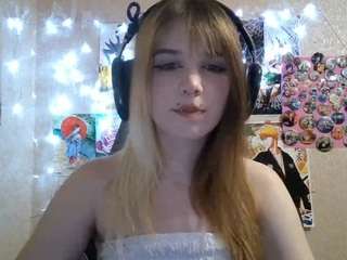 MechelleBabineau live webcam show