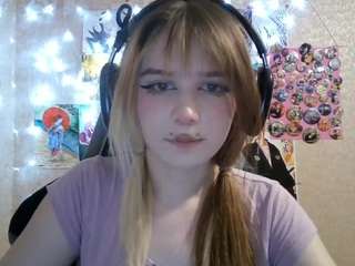 MechelleBabineau live webcam show