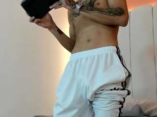 oliverroyce Sex Cam Show