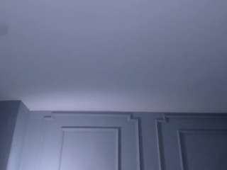 orianafontaine, female webcam model,  years old, on live webcam