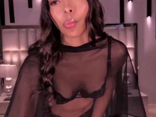 Oriana Fontaine live cam preview