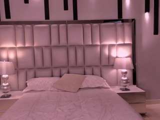Oriana Fontaine live cam preview