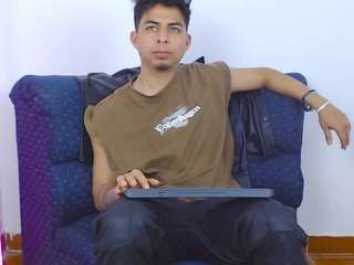 pollocol4u webcam model