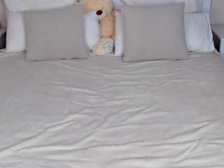 stella-leee