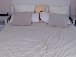 stella-leee live webcam show