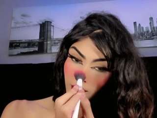 cutemiaaa Live Webcam on CamSoda