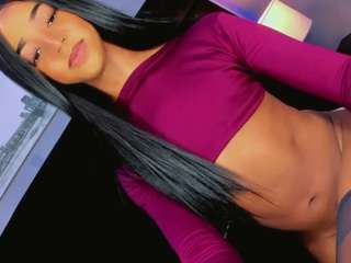 Daniiela-Foxx