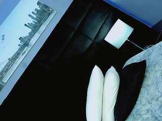 daniiela-foxx Sex Cam Show