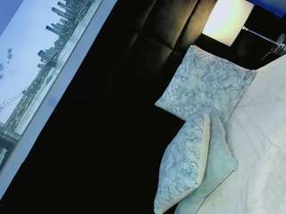 Daniiela-Foxx live cam