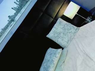 Daniiela-Foxx live webcam show
