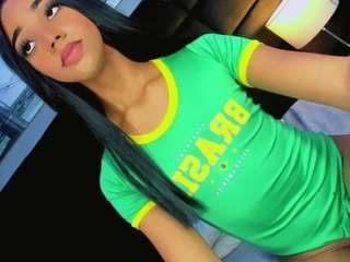 daniiela-foxx