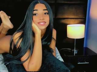 Daniiela-Foxx